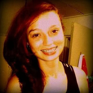 Meet your Posher, Selena